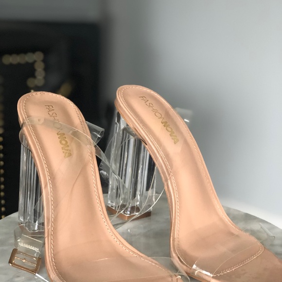 Glass heels - Picture 3 of 6